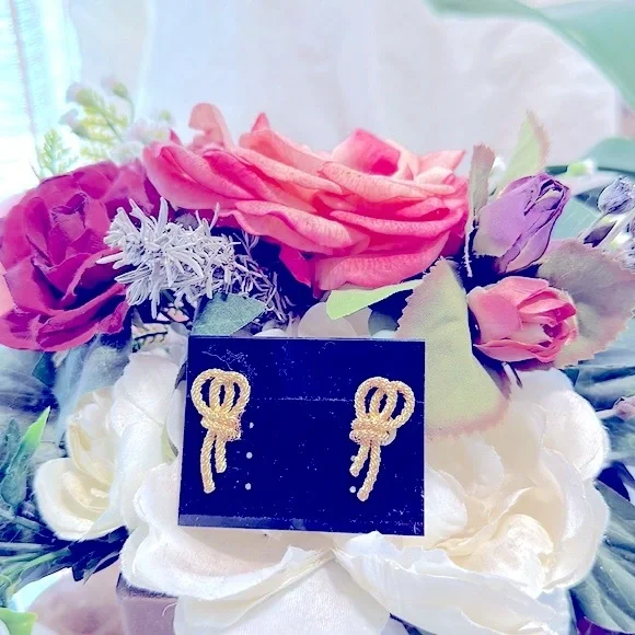 🥳HP:CHRISTIAN DIOR Glamours Gold Double Rope Loops Clip-On Rare Antique Earring - Picture 4 of 16